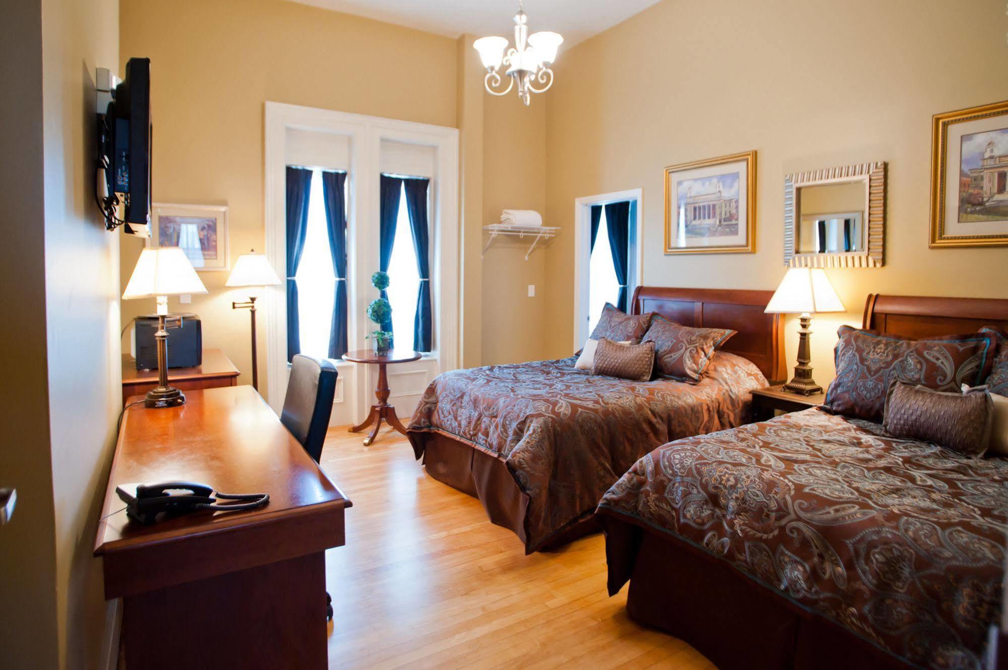 Beacon Hotel Осуего Екстериор снимка